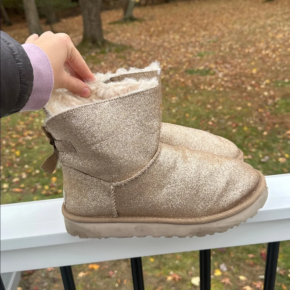 UGG Mini Bailey Bow Sparkle Boot